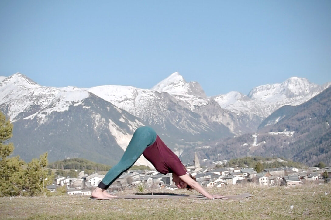 yoga-posture-gomukhasana-2